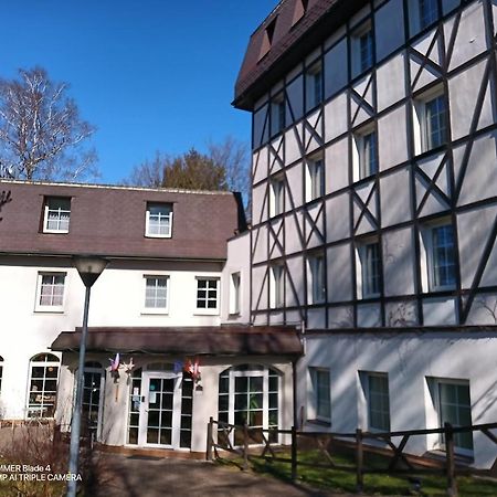 Valdstejn Hotel Либерец Екстериор снимка